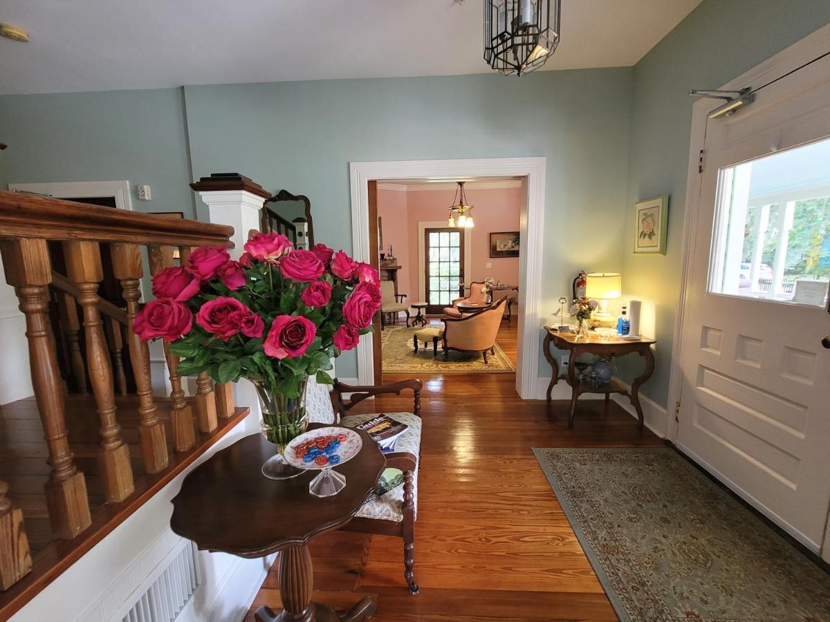 The Camellia Rose Inn- King Room- Inspiration Gainesville Exterior foto